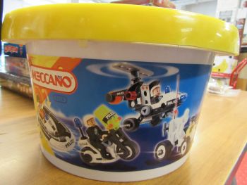 Конструктор - Meccano Police Bucket - Полиция - 100 части - нарушен търговски вид - 3273497101100-оказион - Онлайн книжарница Ciela | ciela.com