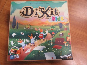 Настолна игра - Dixit Kids - нарушен търговски вид