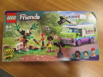 LEGO Friends 41749 - Newsroom Van - нарушен търговски вид - 5702017415321-оказион - Онлайн книжарница Ciela | ciela.com