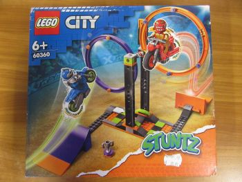 LEGO City- Stuntz - Въртящо се каскадьорско предизвикателство 60360 - нарушен търговски вид - 5702017416212-оказион - Онлайн книжарница Ciela | ciela.com