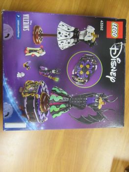 LEGO Disney - Роклите на Злодеида и Круела Де Вил - нарушен търговски вид - 5702017814513-оказион - Онлайн книжарница Ciela | ciela.com