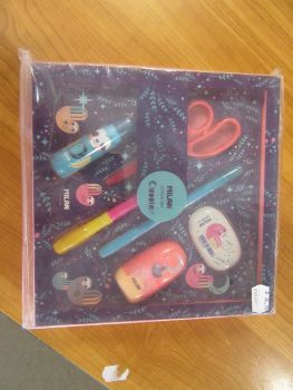 Milan Cuddles Канцеларски комплект 6 части - нарушен търговски вид - 8411574085461-оказион - Онлайн книжарница Ciela | ciela.com