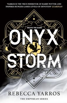 Onyx Storm - International Edition - Hardback - нарушен търговски вид